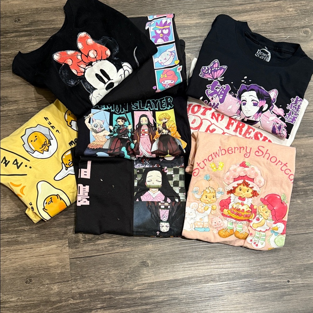 Assorted Graphic Short Sleeve Tees